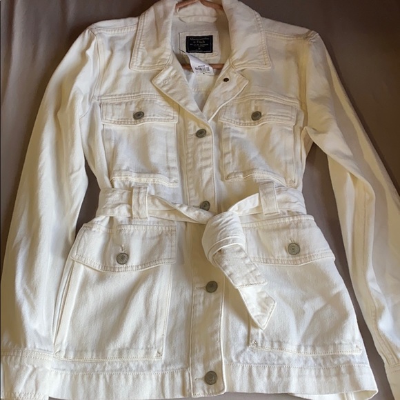 Denim jacket - Picture 1 of 7